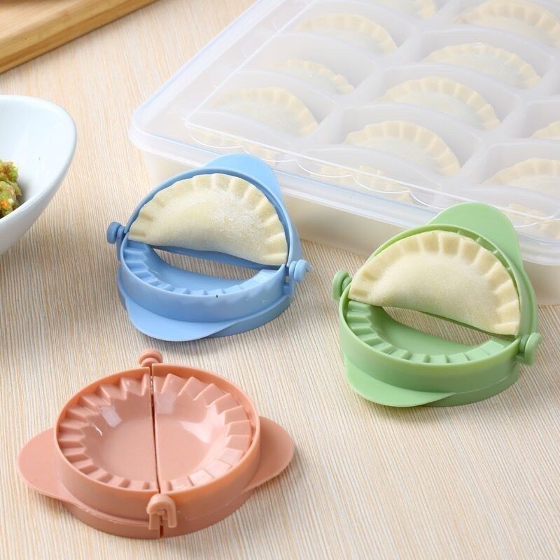 Dumpling Wrapper Maker - Rolling Mold - Home2luxury 
